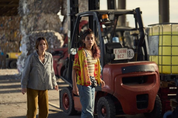 'Sin huellas': mujeres que huyen entre la comedia y la acción