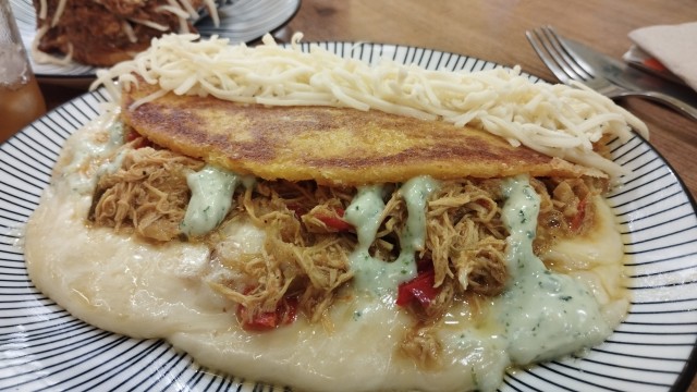 La cachapa, el equivalente venezolano a la paella valenciana o el arroz alicantino