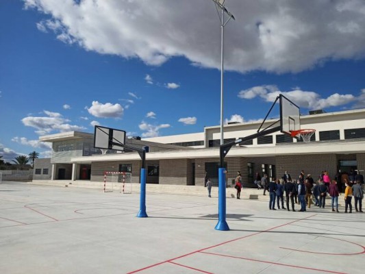El 'programa Zero' de Educación impulsará el autoconsumo solar en cuatro institutos de Elche
