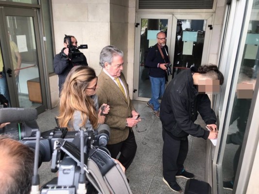 Las tres hijas de Corbín defienden que compraron sus pisos con dinero de la lotería de su padre