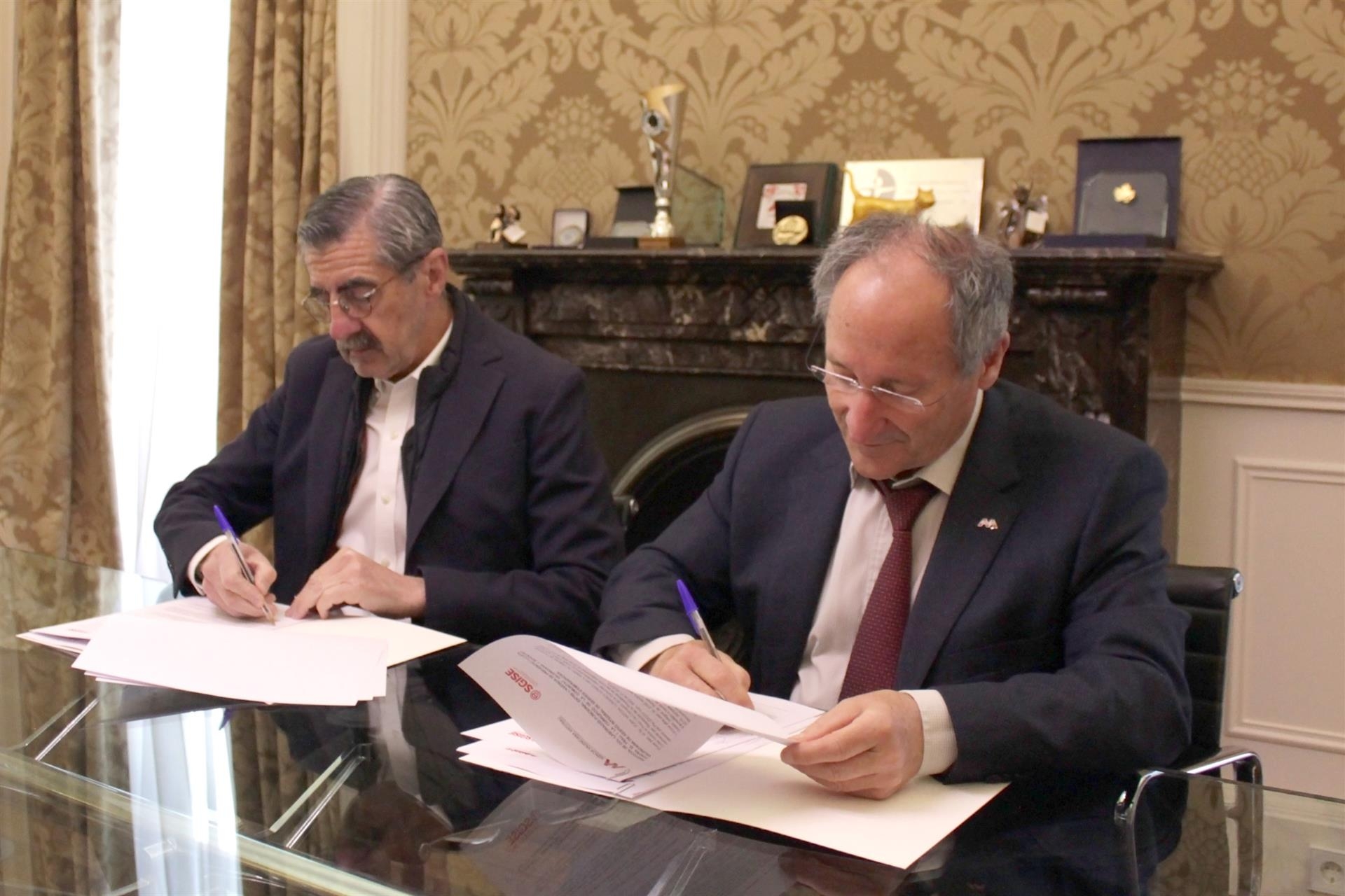 Antifraude y la SGISE firman un protocolo para poner en marcha los buzones de denuncia