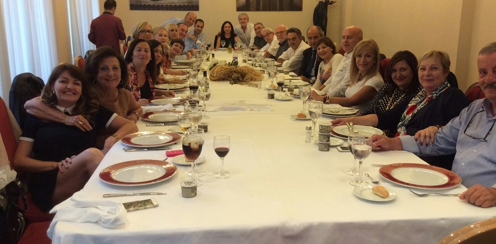 Bonig tiende puentes en el PPCV: queda a comer con Camps y con exdiputados