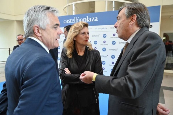 'Castellón Plaza' presenta su Anuario 2022 y premia la excelencia empresarial y la sostenibilidad