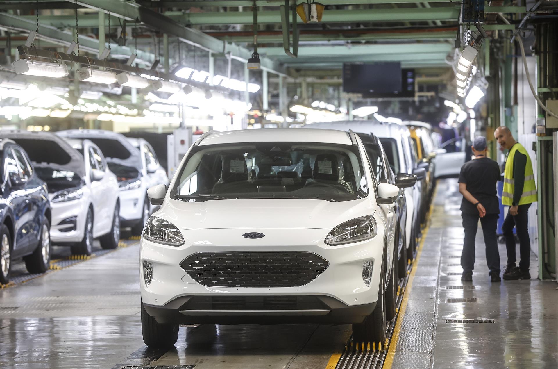 Ford cierra un acuerdo con UGT para aplicar un ERE a 1.144 trabajadores con prejubilaciones