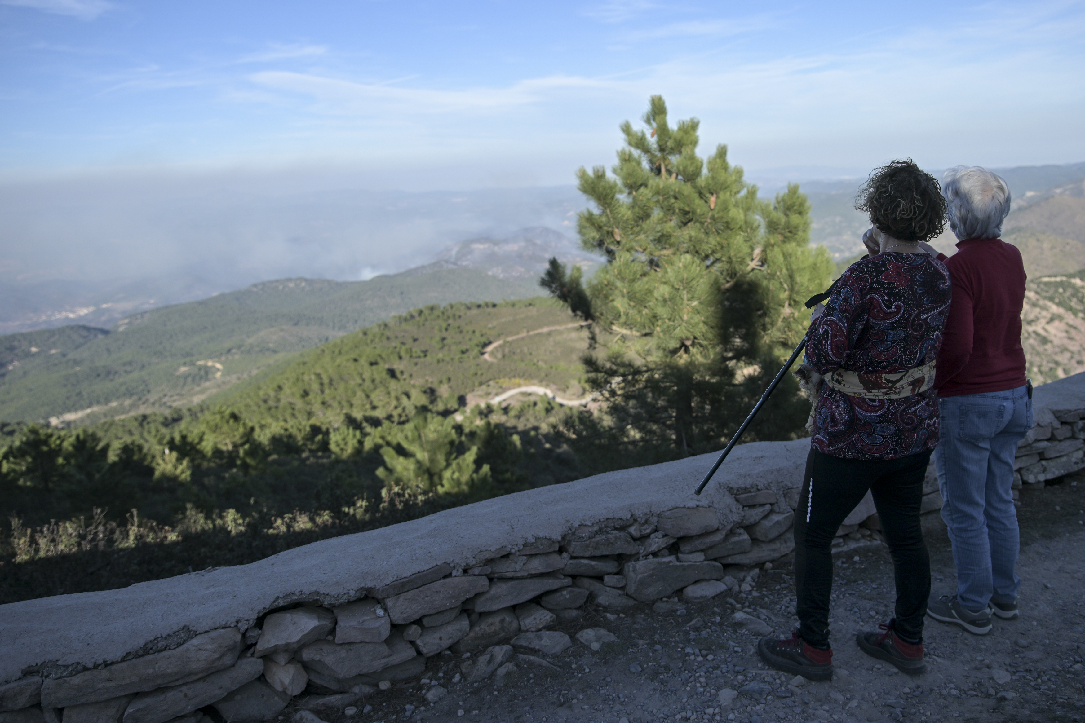 Vuelven los 73 mayores desalojados de la residencia de Montán por el incendio
