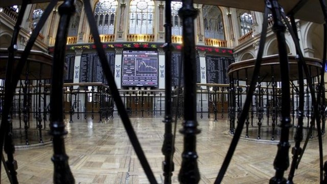 El Ibex 35 se da la vuelta a media sesión y entra en terreno positivo