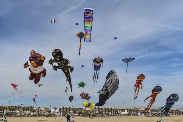València recupera el Festival de Cometas tras la pandemia con previsión de 