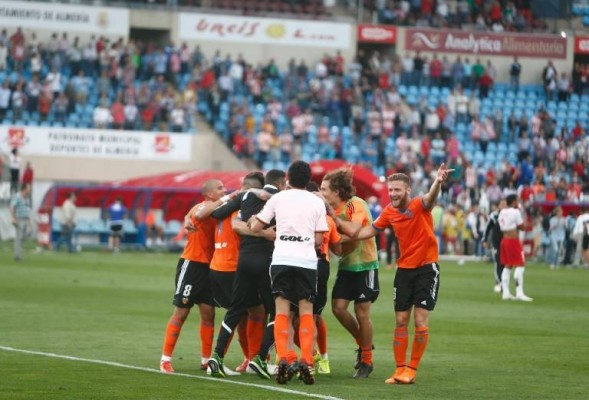 El Valencia nunca ha perdido en Almería y ha ganado cuatro de seis visitas
