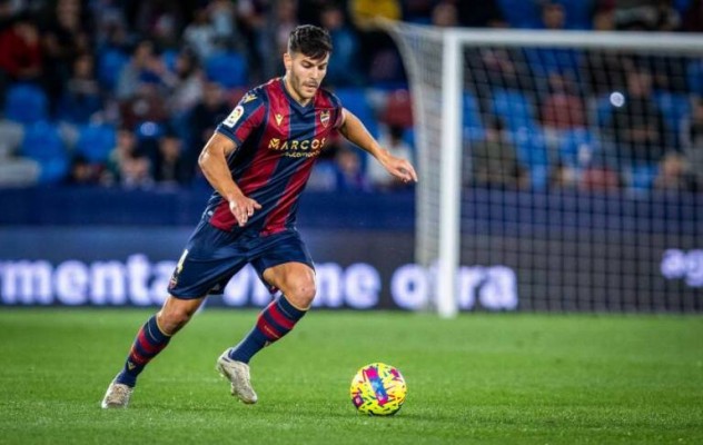 Calleja sólo cuenta con cuatro defensas para viajar a Eibar
