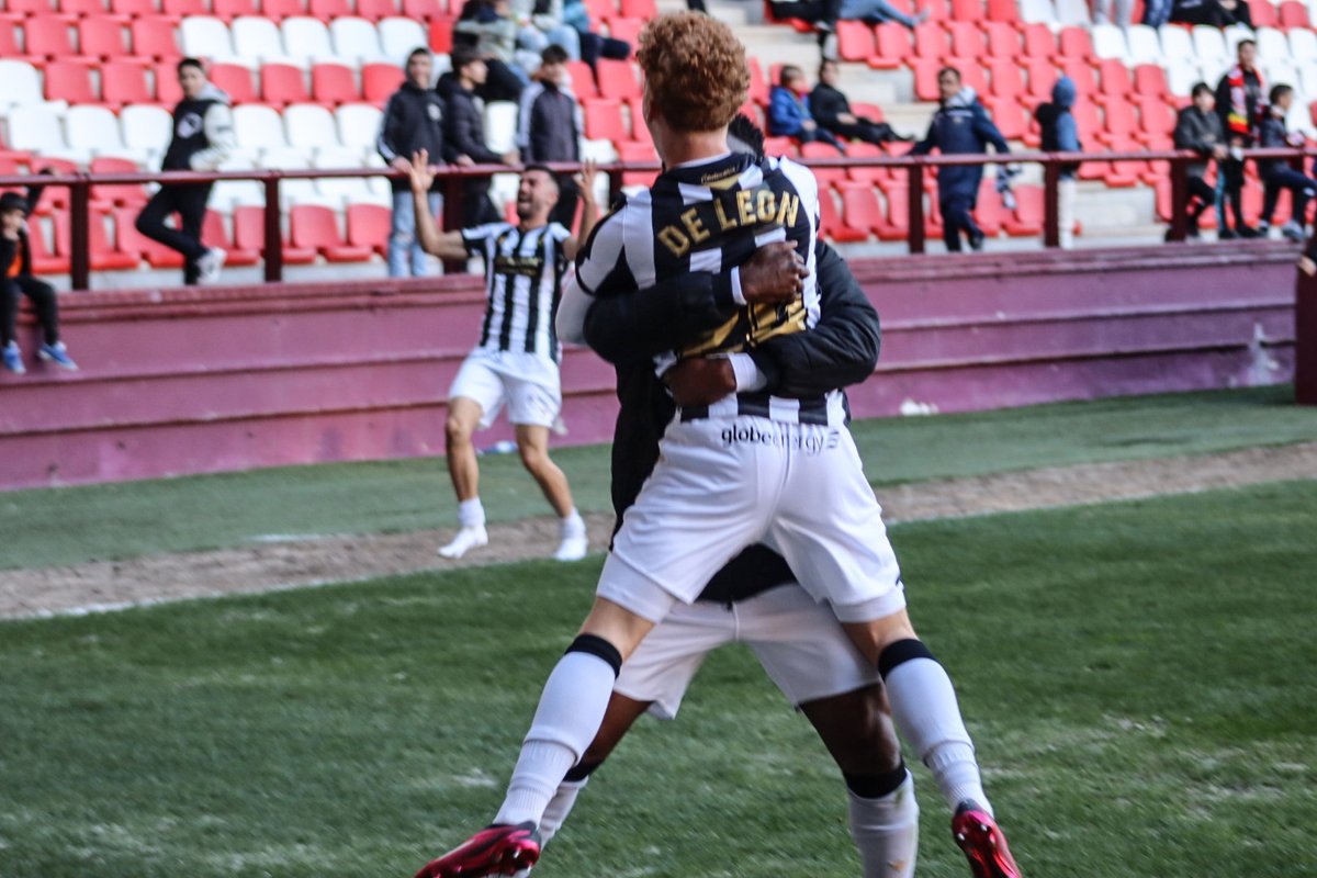 De León rompió la racha de 330 minutos sin marcar del Castellón