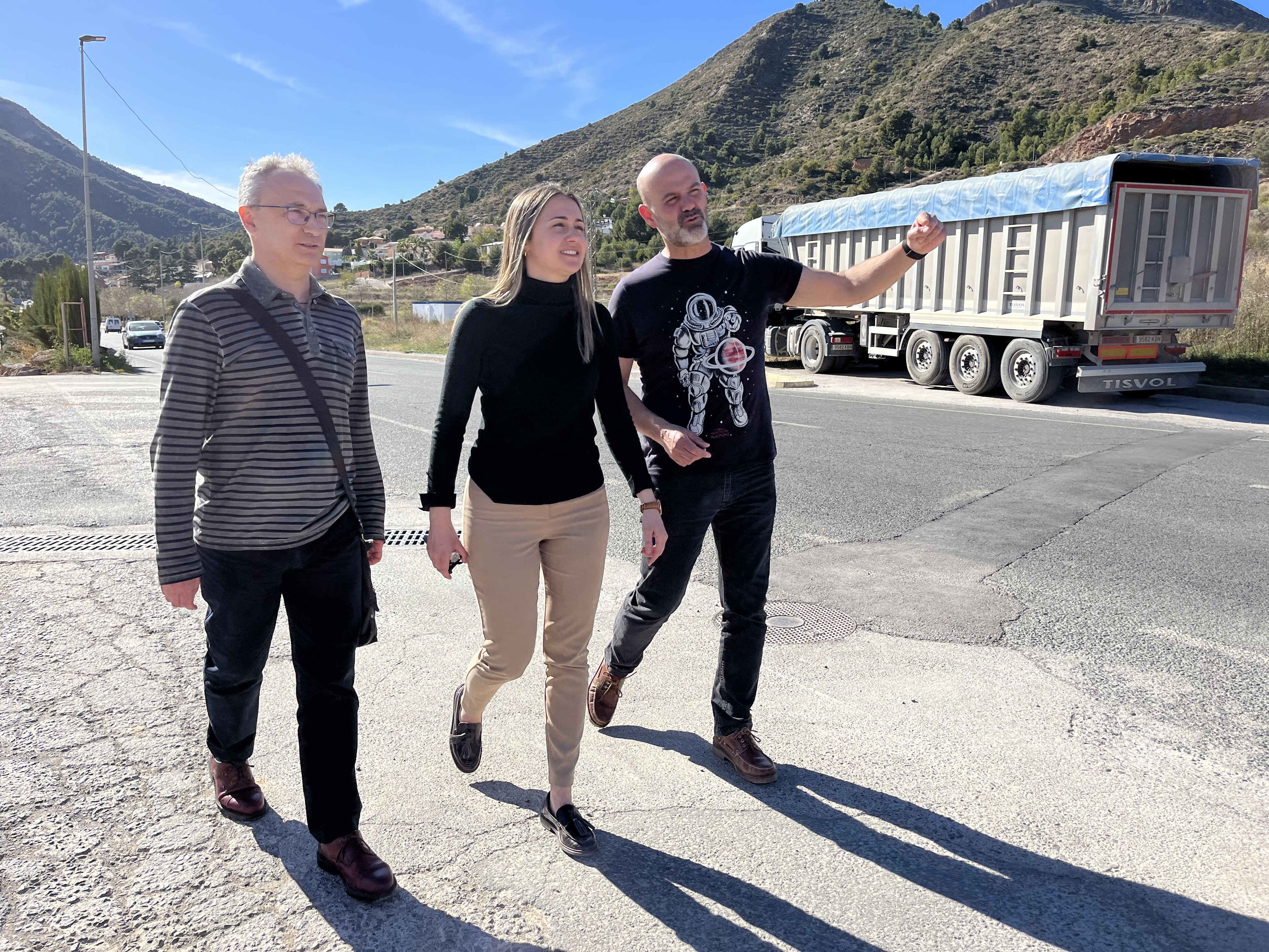 La Vall d'Uixó avanza con el carril bici y la acera que unirán Carbonaire y el Paratge de Sant Josep