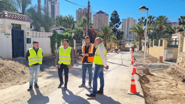 Finestrat renueva la avenida Mimosas y calle Salvia de La Cala
