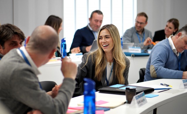 La escuela de empresarios EDEM imparte su primer programa presencial en Alicante: Superpymes