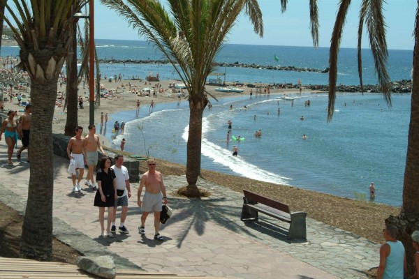 España recibe 4,3 millones de turistas en febrero que gastaron unos 5.325 millones de euros