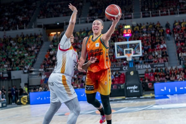 El Valencia Basket cae en semifinales ante las anfitrionas 