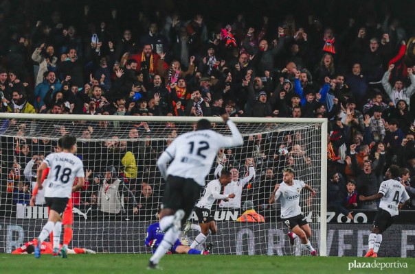 El Valencia buscará su primer triunfo en lunes a la cuarta oportunidad
