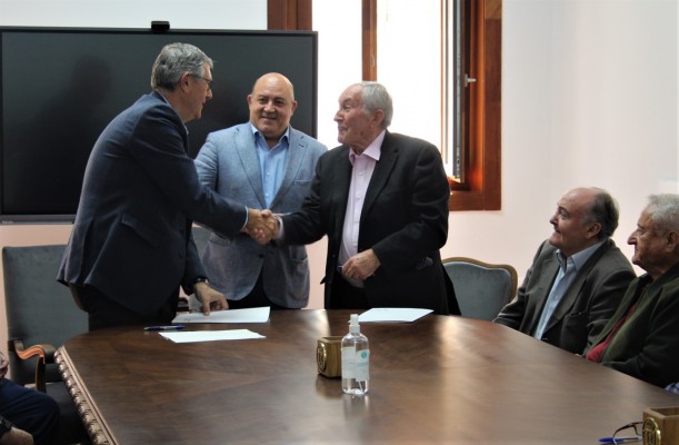 La CHS firma con la Junta Central de Usuarios Norte de la Vega del Segura la encomienda de gestión de los pozos Cieza I y II 