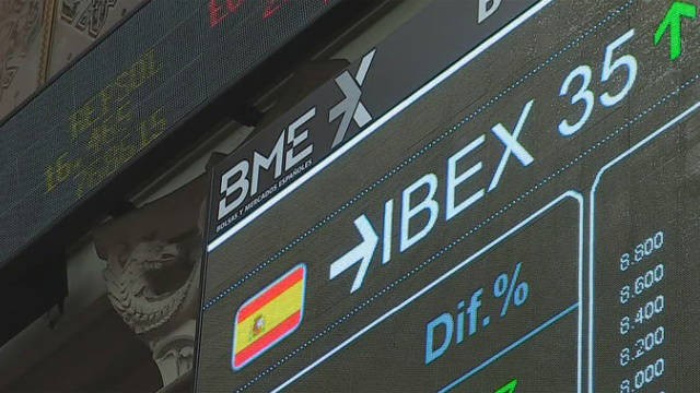 Pleno semanal de un Ibex 35 que avanza en el trimestre un 12,2%