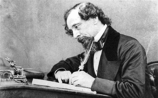 Tolstói, Molière y Dickens abren el Club de Lectura de la Biblioteca Valenciana