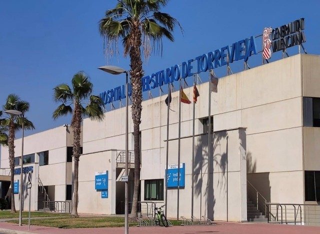 Sanidad indemnizará con 10.000 euros a la víctima de los abusos de ex de Oltra y su pareja