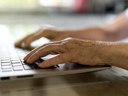 Más de mil murcianos podrán formarse en competencias digitales en 32 centros 