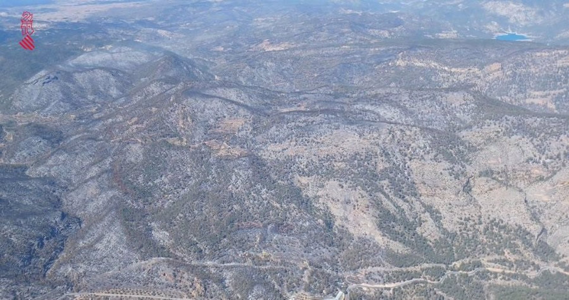 El incendio de Villanueva de Viver lleva 24 horas sin llama y con un perímetro 