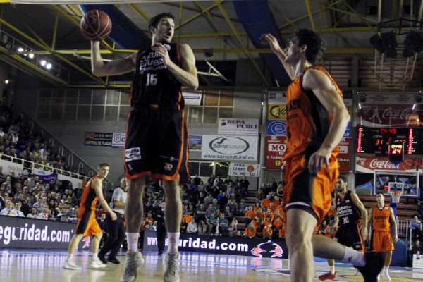 Valencia Basket inicia un periplo de cuatro desplazamientos europeos seguidos

