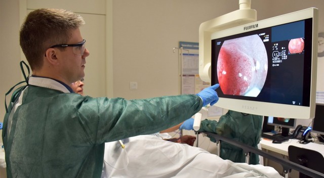 El programa de prevención de cáncer colorrectal detecta 280 casos de cáncer y 4.642 personas con lesiones en 2022