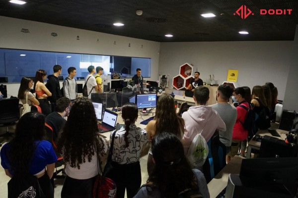 Dodit colabora para conseguir que Distrito Digital sea una fuente de talento en gaming-esports