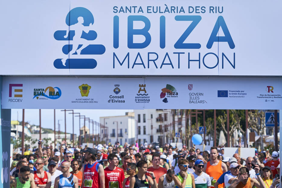 Las instituciones debemos apostar por pruebas como la Santa Eulària Ibiza Marathon