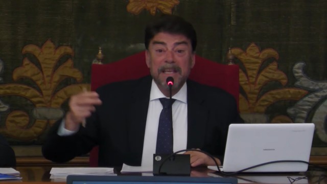 Barcala defiende su gestión en el cierre de la guardería municipal y concreta el tercer centro