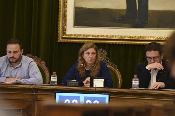 El Fadrell y la oposición 'se lían' en un pleno bronco y electoral: acusaciones, prevaricación, fabrismo...