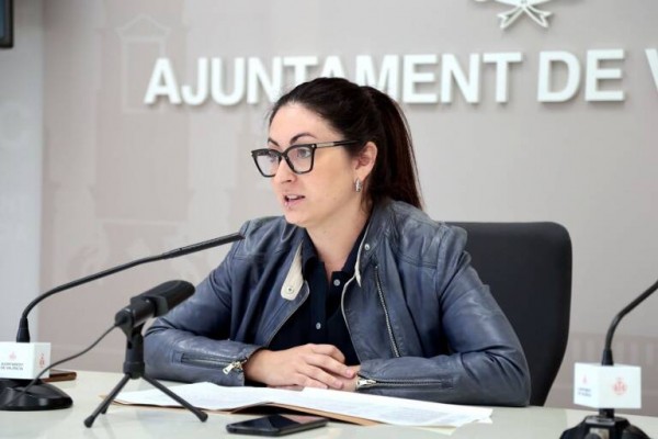 Lucía Beamud responde a Solís: 