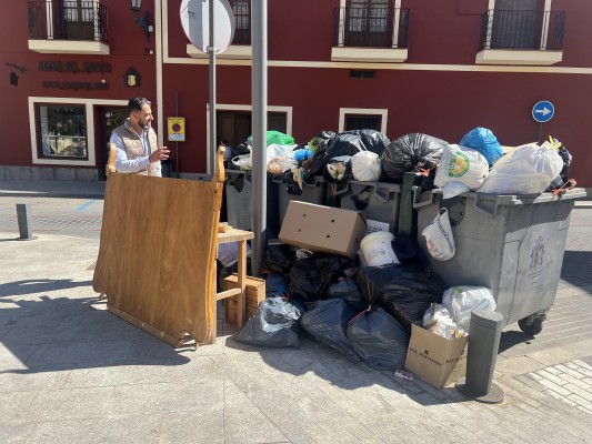 El PP de Orihuela revela que se ha suspendido la recogida de basura al no tener seguro los vehículos