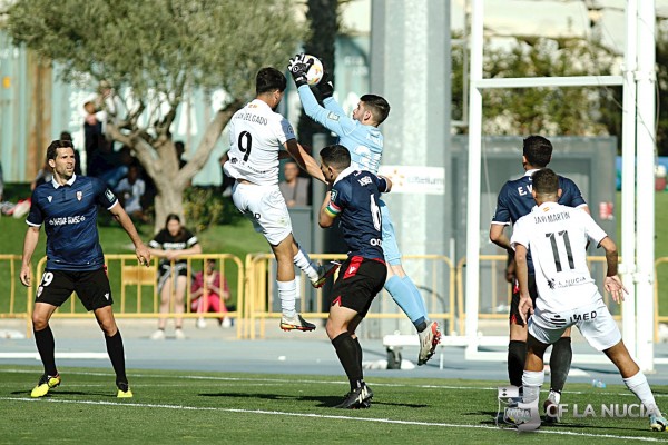 La Nucía y las equipaciones de los equipos de Logroño