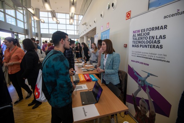 ¿Cómo exprimir el talento? Formar 'copilotos', abrirse a la flexibilidad y anticipar las necesidades