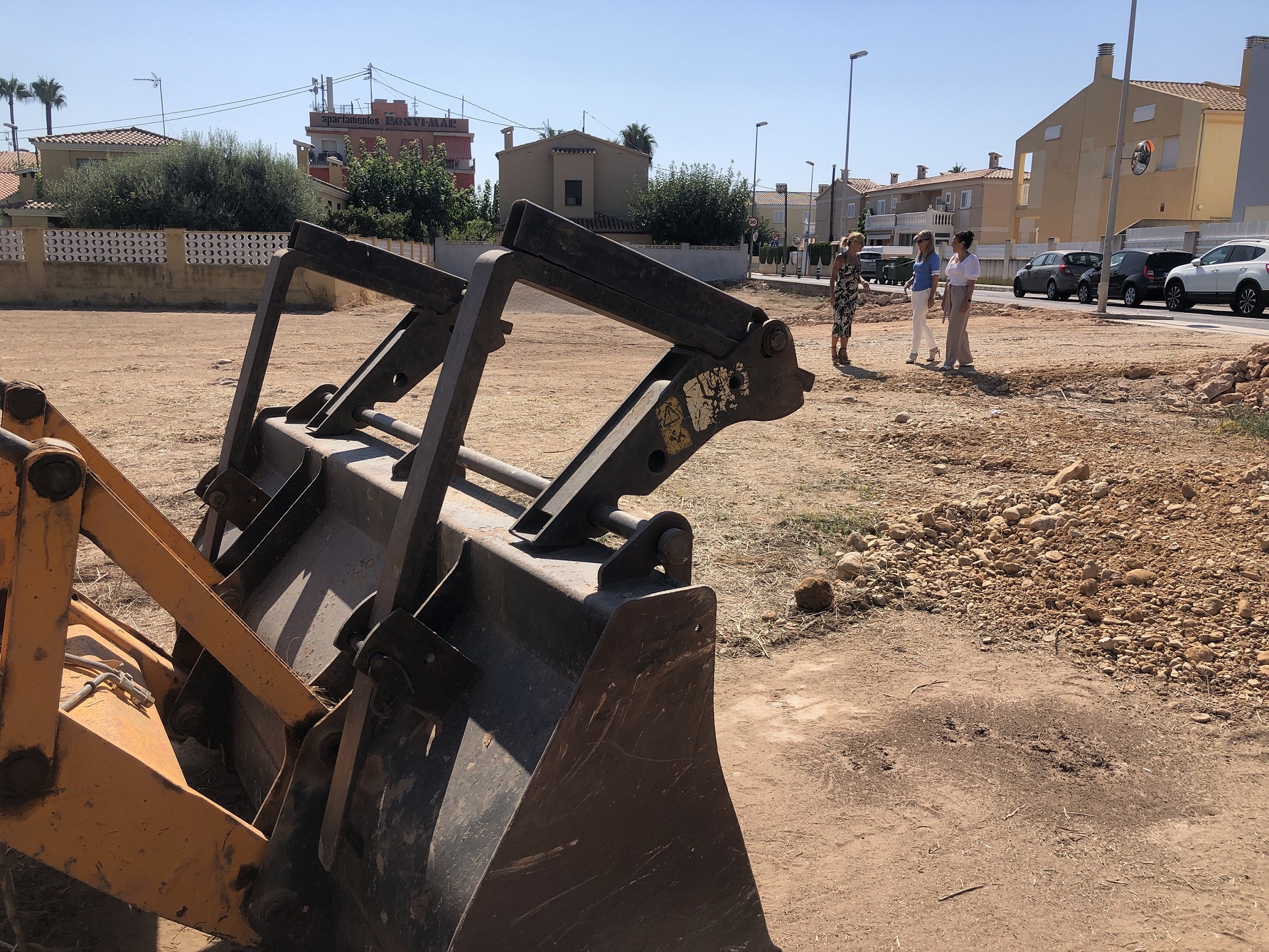 Almassora destina 7.600 euros en 140 plazas de parking en la playa y ultima un solar en Om Blanc
