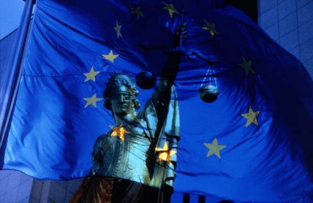 Un bufete especializado en Derecho de la Competencia defiende los intereses del Hércules ante Bruselas