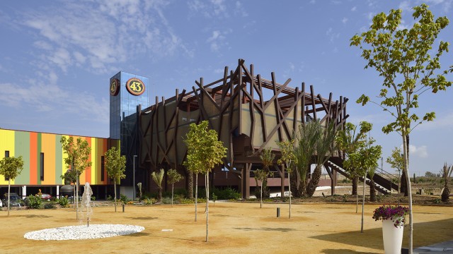La cartagenera Zamora Company supera los 20 millones de beneficio pero vuelve a reducir ingresos