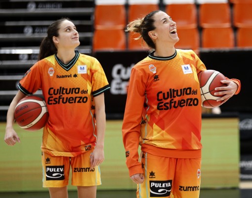 La derrota de Perfumerías despeja el camino del Valencia para ganar la fase regular
