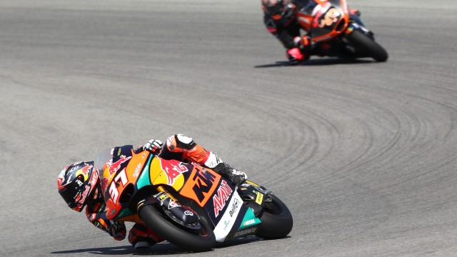 Victoria clara del mazarronero Pedro Acosta para comenzar el Mundial de Moto2