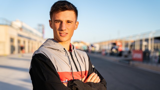 García Dols arranca el Mundial de Moto2 con una decimoquinta posición