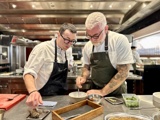 El menú efímero e improvisado de Alex Atala y Ricard Camarena