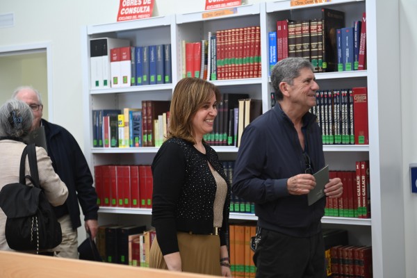 Xixona inaugura la nueva biblioteca 
y recupera para la ciudadanía un edificio del siglo XVIII

