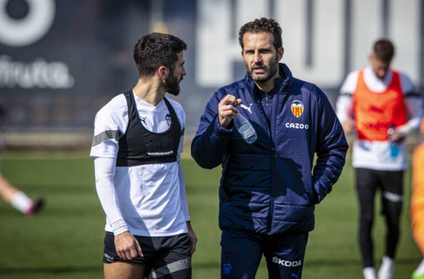 Baraja da un fin de semana largo libre a la plantilla
