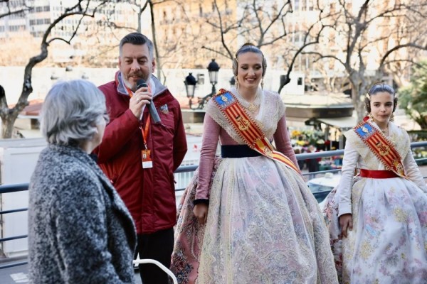 Galiana firmó el convenio con Ikea dos días después de inaugurarse el 'saloncito' de Fallas