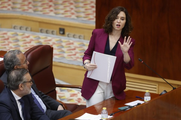 Ayuso 'rompe' con Vox y les afea la deriva que han tomado como partido: 