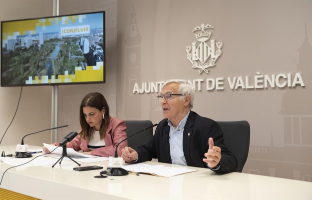 Ribó, abierto a hablar con los vendedores de Colón sobre el mercado ambulante: 