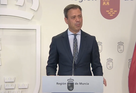 Murcia considera que el recurso de Ximo Puig contra el Trasvase es 