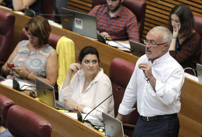 Podemos estudia proponer por ley la tasa turística si el Consell no reacciona en 2017